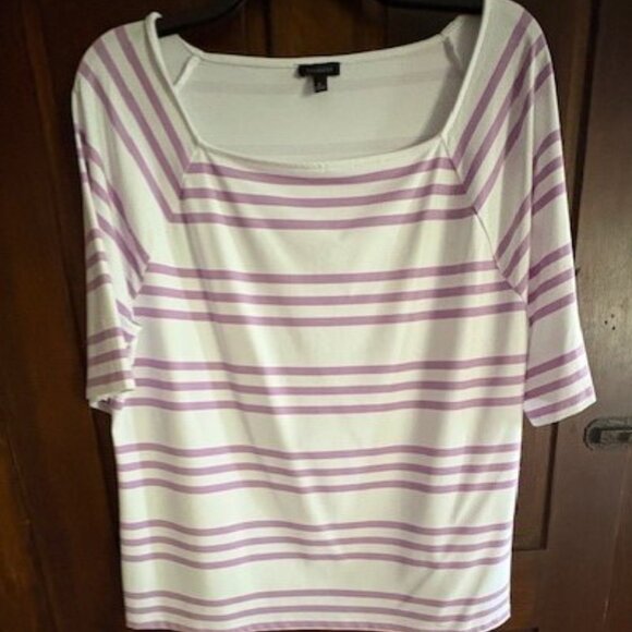 Talbots Short Sleeve Lilac Top Size XL - Picture 2 of 2